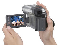 索尼DCR-DVD605E数码摄像机 一款经典的入门级DVD摄像机